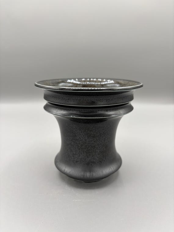 4 inch W* 4 inch H/ High quality handmade ceramic pottery/Succulent Pot/Handmade Pot/Caudex Pot/Ceramic Pot/Planter/Black Pot