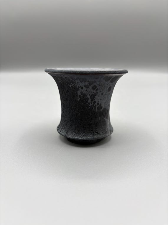 2.5 inch W* 2 inch H/ High quality handmade ceramic pottery/Succulent Pot/Handmade Pot/Caudex Pot/Ceramic Pot/Planter/Black Pot