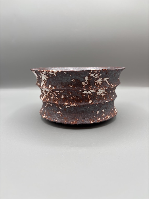 6 inch W* 3.25 inch H/ High quality handmade ceramic pottery/Succulent Pot/Handmade Pot/Caudex Pot/Ceramic Pot/Planters/Black Pot/Cactus Pot