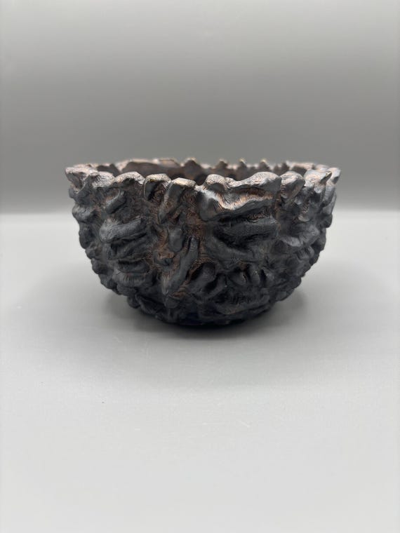 5.5 inch W* 3 inch H/ High quality handmade ceramic pottery/Succulent Pot/Handmade Pot/Caudex Pot/Ceramic Pot/Planter/Black Pot/Cactus Pot