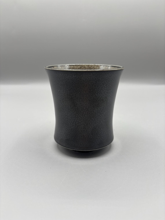 3.25 inch W* 3.5 inch H/ High quality handmade ceramic pottery/Succulent Pot/Handmade Pot/Caudex Pot/Ceramic Pot/Planter/Black Pot