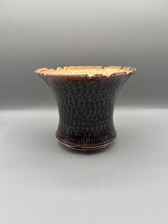 6 inch W* 4.75 inch H/ High quality handmade ceramic pottery/Succulent Pot/Handmade Pot/Caudex Pot/Ceramic Pot/Planter/Black Pot