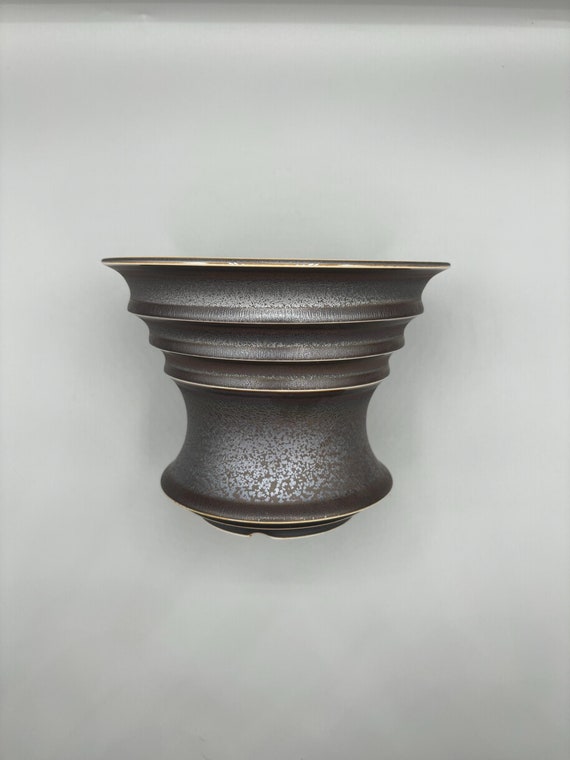 6 inch W* 4.5 inch H/ High quality handmade ceramic pottery/Succulent Pot/Handmade Pot/Caudex Pot/Ceramic Pot/Planters/Black Pots/Cactus Pot