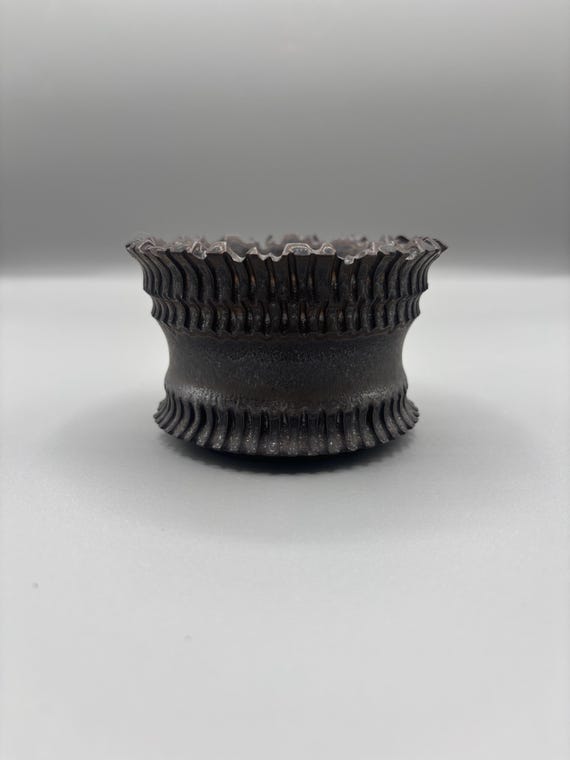 4 inch W* 2.5 inch H/ High quality handmade ceramic pottery/Succulent Pot/Handmade Pot/Caudex Pot/Ceramic Pot/Black Pot/Cactus Pot
