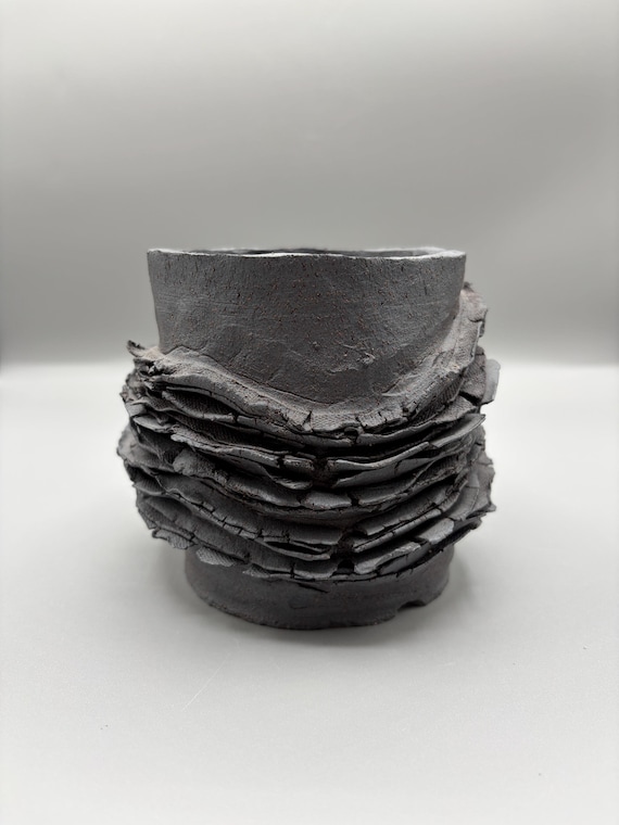 3.75 inch W* 4.25 inch H/ High quality handmade ceramic pottery/Succulent Pot/Handmade Pot/Caudex Pot/Ceramic Pot/Planter/Black Pot