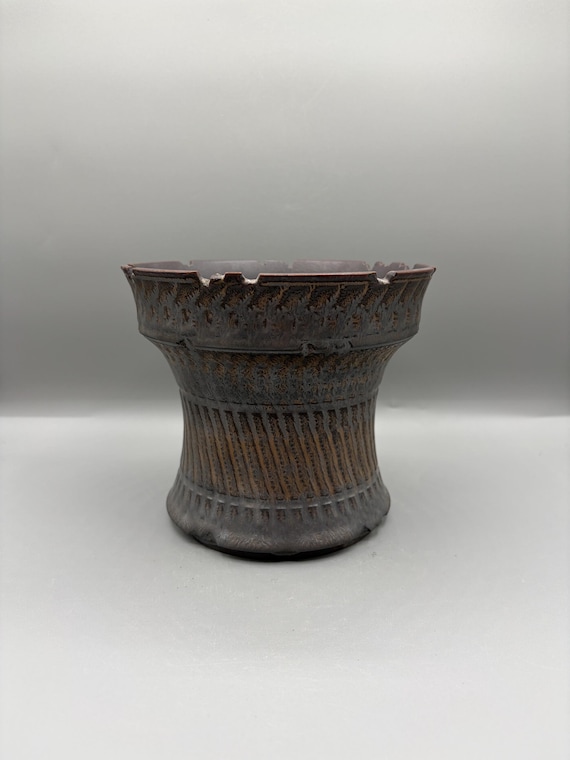 6.25 inch W* 5.5 inch H/ High quality handmade ceramic pottery/Succulent Pot/Handmade Pot/Caudex Pot/Ceramic Pot/Planter/Black Pot