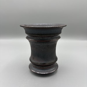 Maceta de cerámica hecha a mano de alta calidad de 4 pulgadas de ancho x 4,25 pulgadas de alto / Maceta para suculentas / Maceta artesanal / Maceta de caudex / Maceta de cerámica / Jardinera / Maceta negra