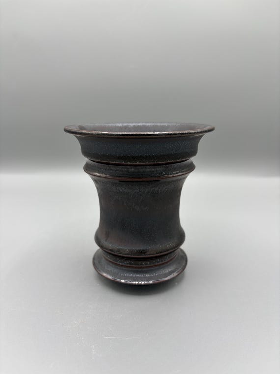 4 inch W* 4.25 inch H / High quality handmade ceramic pottery/Succulent Pot/Handmade Pot/Caudex Pot/Ceramic Pot/Planter/Black Pot
