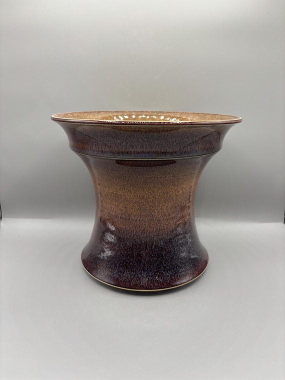 8.25 inch W* 7.5 inch H/ High quality handmade ceramic pottery/Succulent Pot/Handmade Pot/Caudex Pot/Ceramic Pot/Planter/Black Pot