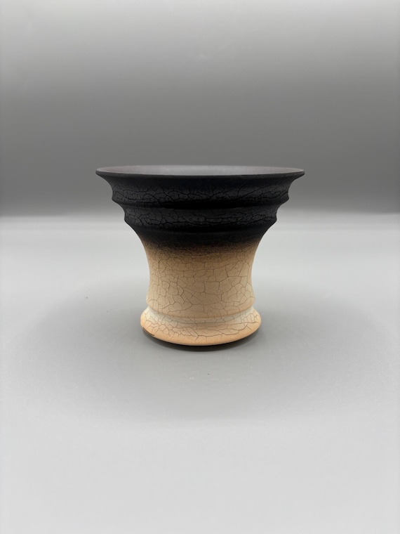 4 inch W* 3.5 inch H/ High quality handmade ceramic pottery/Succulent Pot/Handmade Pot/Caudex Pot/Ceramic Pot/Planter/Black Pot/Cactus Pot