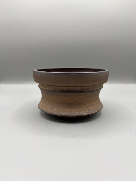 5.25 inch W* 3 inch H/ High quality handmade ceramic pottery/Succulent Pot/Handmade Pot/Caudex Pot/Ceramic Pot/Planter/Black Pot
