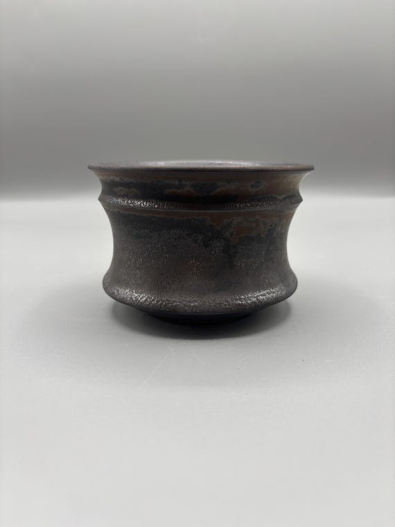 3.75 inch W* 2.5 inch H/ High quality handmade ceramic pottery/Succulent Pot/Handmade Pot/Caudex Pot/Ceramic Pot/Planter/Black Pot