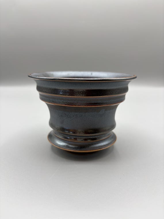 4 inch W* 3 inch H/ High quality handmade ceramic pottery/Succulent Pot/Handmade Pot/Caudex Pot/Ceramic Pot/Planter/Black Pot