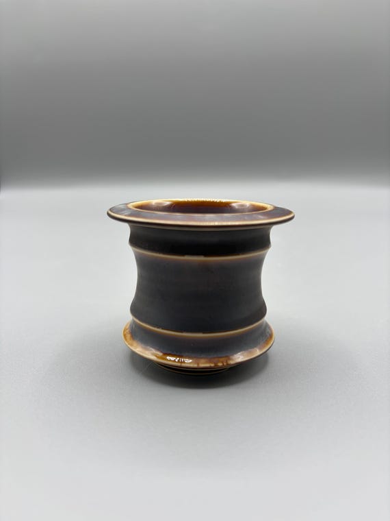 2 inch W* 1.75 inch H/ High quality handmade ceramic pottery/Succulent Pot/Handmade Pot/Caudex Pot/Ceramic Pot/Planter/Brown Pot