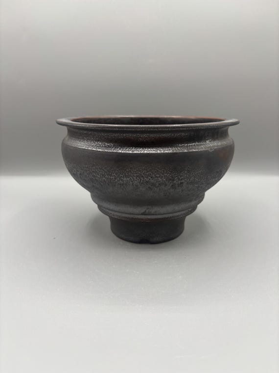 6 inch W* 4 inch H/ High quality handmade ceramic pottery/Succulent Pot/Handmade Pot/Caudex Pot/Ceramic Pot/Planter/Black Pot
