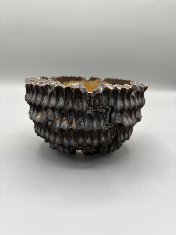 4 inch W* 2.5 inch H/ High Quality Handmade Ceramic Planter/ Dragon Scale Planter/ Silver Obsidian/ Volcanic Armor Planter/ Iron Relic Pot