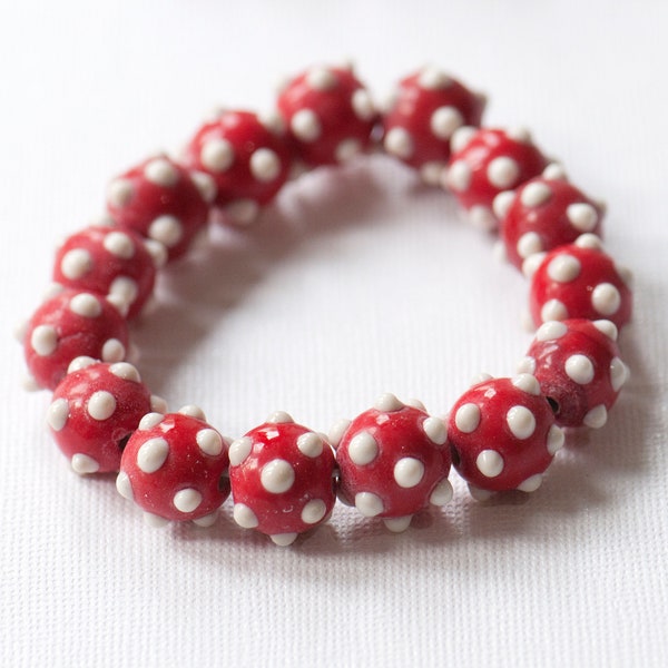 Spiky Red Glass Stretch Bead Bracelet, Red White Beads, Elasticated Spikey Beads, Punk Beads, Sputnik Bumpy Red Glass Beads, Unusual Beads