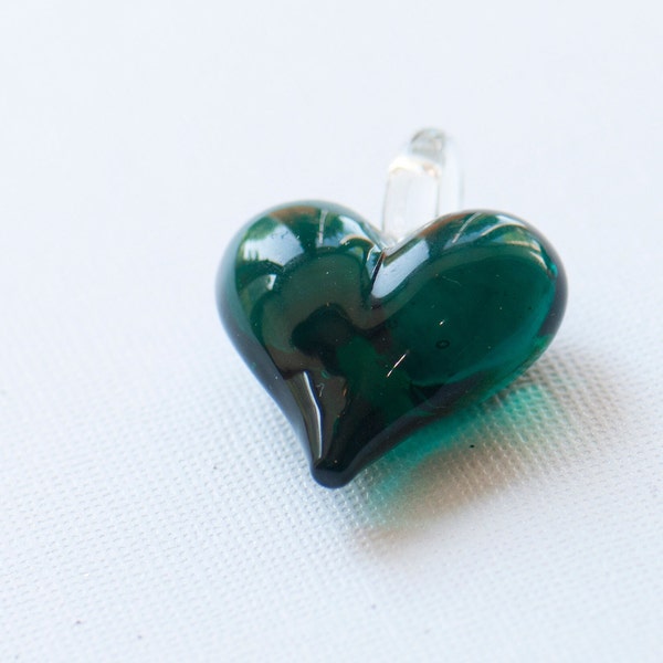 Green Glass Love Heart Pendant, Deep Green Puffed Heart Pendant, Handmade Glass Heart, Solid Glass Green Heart, Necklace Making, 30mm heart