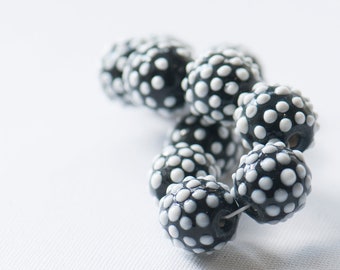 Black Spotty Large Ceramic Bead Bracelet, Stretch Bracelet Monochrome, Statement Bracelet, Elasticated Dotty Bracelet, Large 20mm Ball Beads