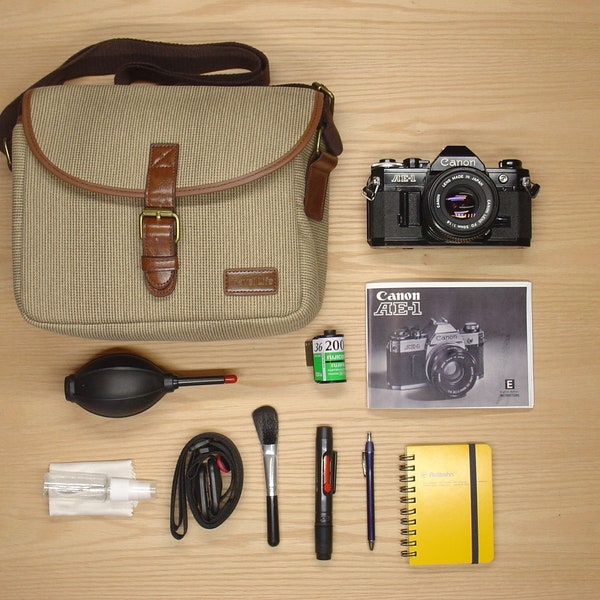 Canon AE-1 film camera kit with bag, film and extras !