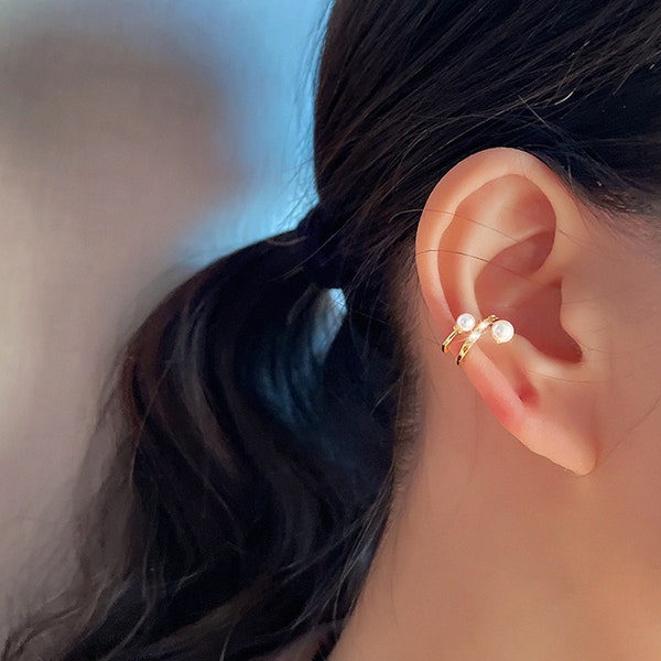 Pearl Ear Cuff, Minimalist Ear Cuff, Gold Ear Cuff, Silver Earrings, Ear Cuff Non Pierced, Dainty Ear Cuff, Ear Cuff Earrings, Gifts for her