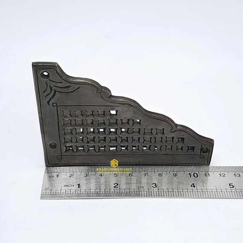 4,3" set med dekorativa hörnskydd i massiv mässing / geometriska B-skåp, dekorativa hörnskydd bild 4