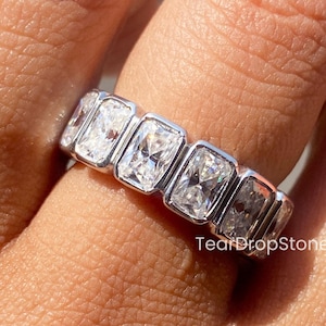 Bezel Set Radiant Band Radiant Cut Colorless Moissanite Wedding Band 14K Gold Radiant Eternity Ring Anniversary Band For Her Stackable Band