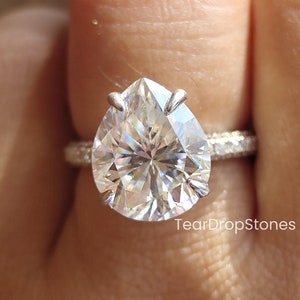 5 Ct Huge Pear Cut Colorless Moissanite Engagement Ring 14K White Gold Hidden Halo Pear Diamond Wedding Ring Pave Set Promise Ring For Women