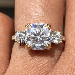 3 CT Cushion Moissanite Three Stone Ring, Meghan Markle Engagement Ring, 14K Gold Double Claw Prong Trilogy Ring Wedding Ring Celebrity Ring