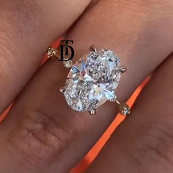 Große 5 CT Oval Cut Moissanite Verlobungsring für Frauen Oval Moissanite Solitaire Ehering 14K Solid Gold Abstand Runde Pave Bandring