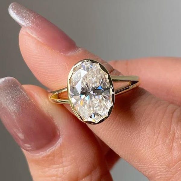 5 ct Oval Cut Moissanite Solitaire Verlobungsring, Lünette Set Split Schaft Solitaire Ring, 14K Massivgold Ehering, Valentines Geschenk Ring
