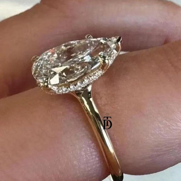 5CT Birnen-Schliff Moissanite Verlobungsring Frauen Pear Versteckter Halo-Ring 14K Gelbgold Ehering Pear Solitaire Ring Echte Birnen-Diamantring