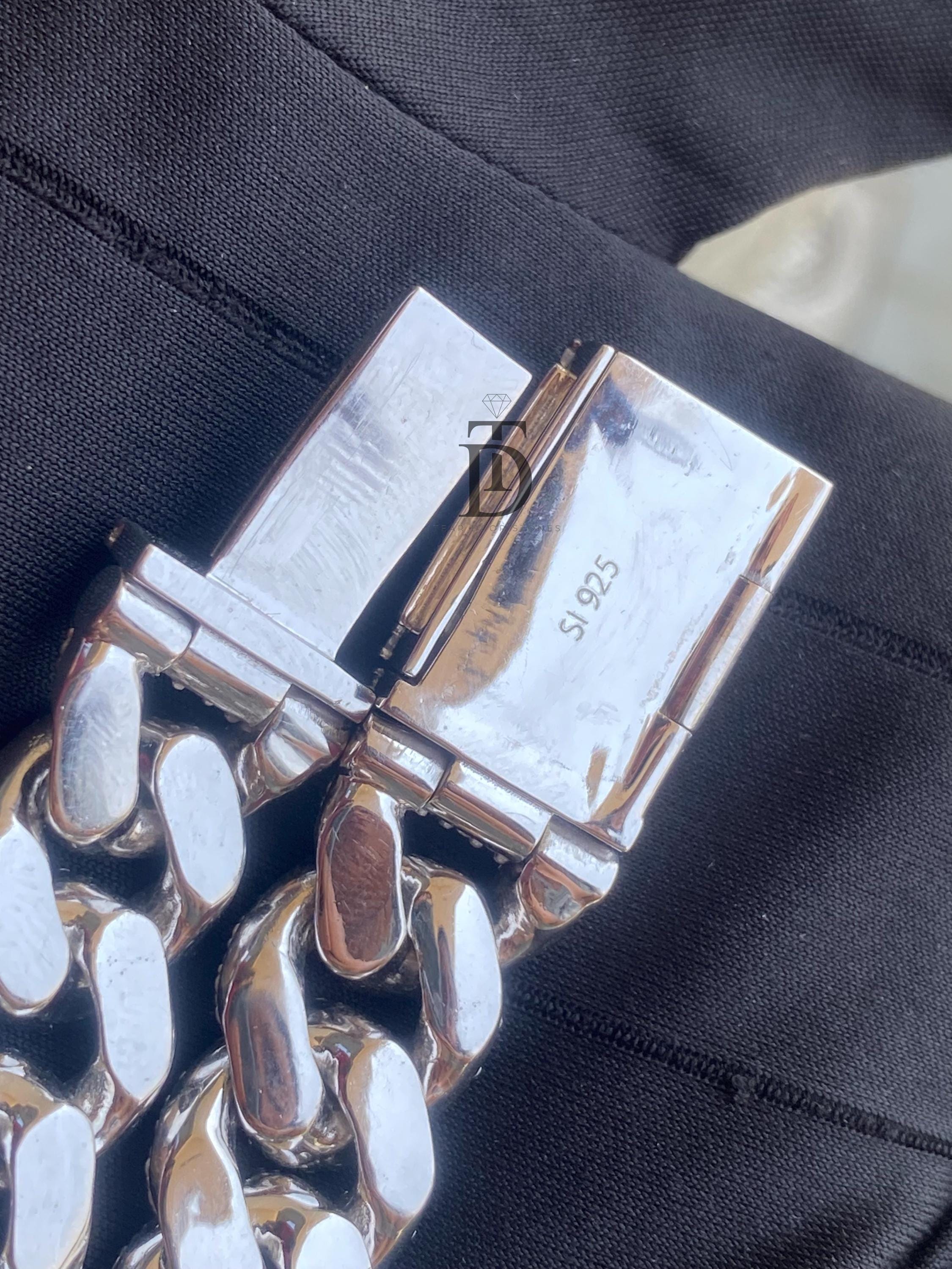 本物のVVS1モアッサナイト マイアミ キューバン リンクブレスレット