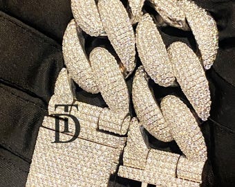 Wide 25 MM Miami Cuban Link Bracelet For Men Hip Hop Bracelet 925 Silver Iced Out Bracelet Diamond Bracelet Moissanite Bust Down Bracelet