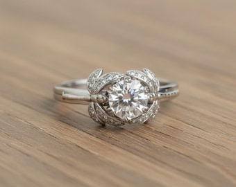Vintage Style Dragonfly Ring, Round Cut Moissanite Diamond Wedding Ring, White Gold Engagement Ring, Woman's Antique Jewelry, Birthday Gift