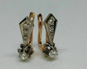 Antique Art Deco Huggie Earring For Women, Round Cut Moissanite Diamond Dangle Earring, Vintage Inspire Floral Earring, Latch Back Earring