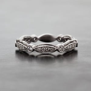Milgrain Set Eternity Band, Round Moissanite Diamond Wedding Band, Woman's Vintage Style Band, Antique Art Deco Band, Stackable Band Ring