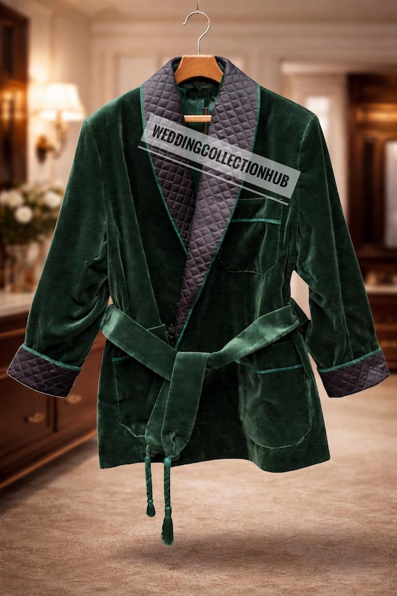 Emerald Green Velvet Robe, Quilted Collar, Luxury Wedding Party Wear Tuxedo  Jacket Robe - Etsy