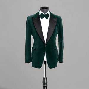 Men Green Velvet Wedding Party Wear  shawl Collar Blazer  Men Christmas Party Wear Dinner Jacket Men Green Velvet Wedding Party Wear Coat