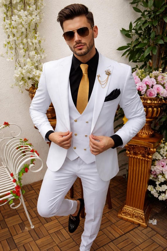 attire white wedding coat for groom
