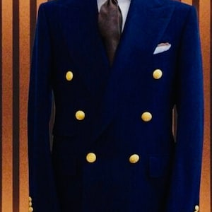 Men  Royal Blue Double Breasted Wedding Party Wear Slim Fit Christmas Party Wear Husband Elegant Velvet Blazer Wedding Halloween Jackets