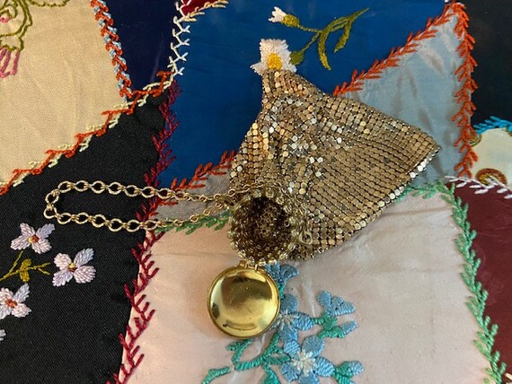 Two vintage Victorian style Whiting and Davis gol… - image 9