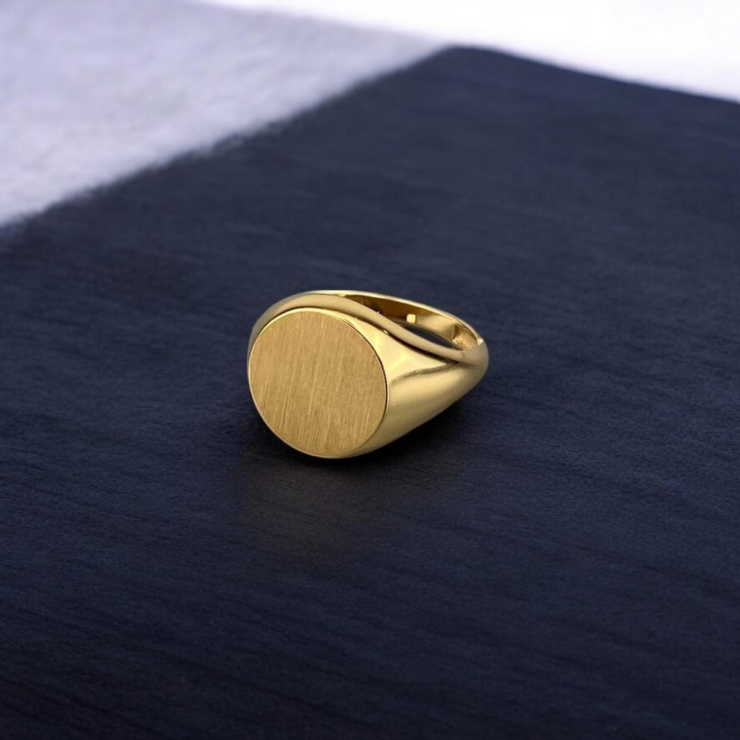 Signet Ring Real Real 18k Solid Gold Circle Signet Ring, Engraved Ring, Personalized ...