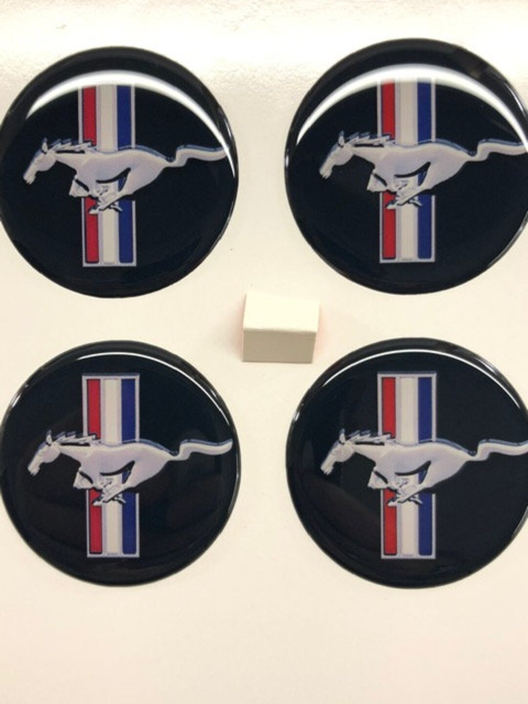 Domed Logo Mustang 4xall Size Center Cap for Rim Silicone Sticker Self