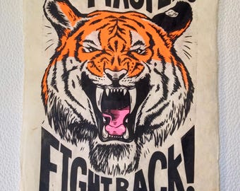 Sin Maestros (Tigre Naranja)