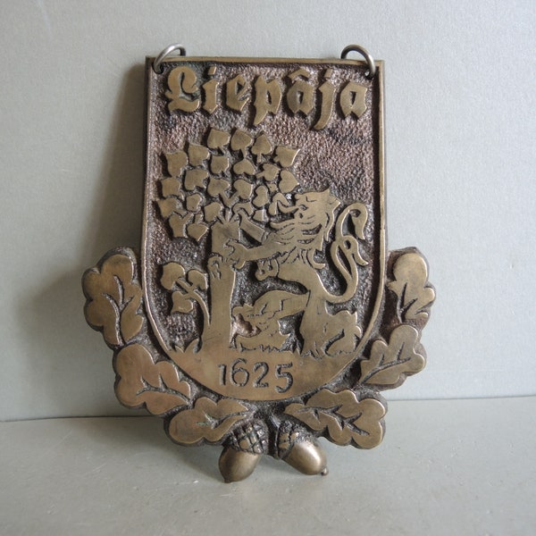 vintage Solid Brass Bronze Coat of Arms Plate / laiton Town plaque / Door Décor / Nameplate / Collectible sign / Wall plaque Plate