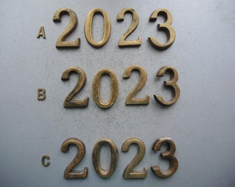 ONE!!! Set of 4 Vintage Solid brass metal similar size Numbers 2023 / plaque door number / industrial House / Decorative Number plates