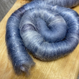 Rolag: Lavender Lemonade - Wool and Angora blend