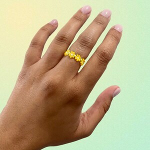 925 Sterling Silver Vintage Yellow Rhinestone Floral Blossom
