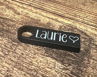 Personalised 32gb USB Memory stick, Engraved, great gift for birthdays, Christmas, Mothers day, Custom with any Name and logo, Personalised